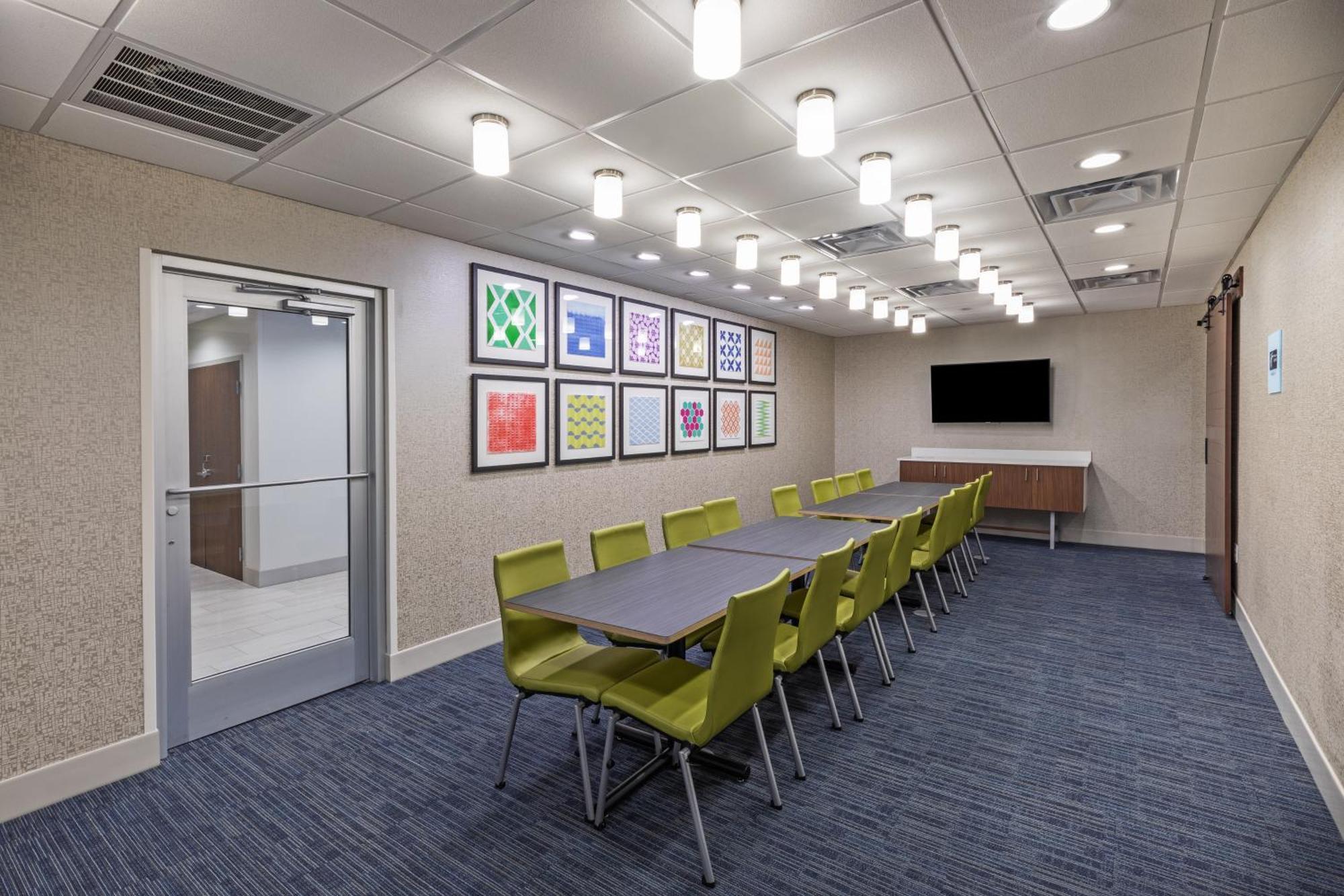 Holiday Inn Express & Suites Purcell By Ihg Экстерьер фото